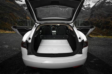 Premium Tesla Model S Bed Dreamcase