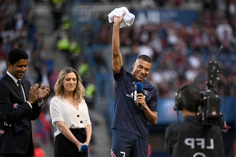 La Prensa Francesa Celebra La Continuidad De Kylian Mbapp En El Psg