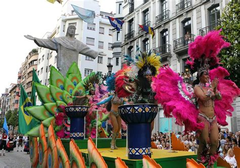 Fotos Todas Las Im Genes Del Desfile Del D A De Am Rica En Oviedo El