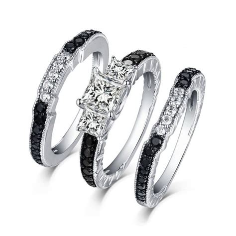 Cushion Cut Black White Sapphire S925 Silver 3 Stone 3 Piece Ring