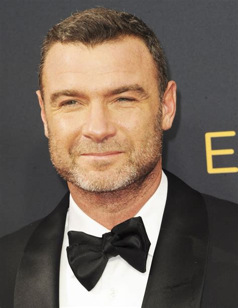 Liev Schreiber Picture 84 - 68th Emmy Awards - Arrivals