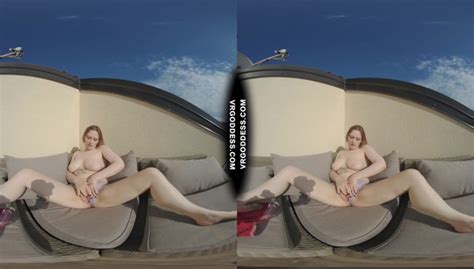 Diana Outdoor Balcony Masturbation First Time Finger In Ass And Anal Huge Dildo Pussy Stretch