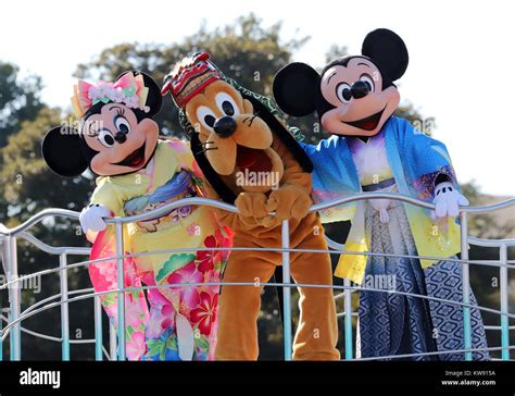 Mickey mouse tokyo disneyland japan hi-res stock photography and images ...