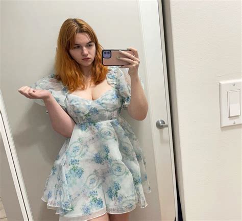 Sarah Z Nude Porn Pictures Xxx Photos Sex Images Pictoa