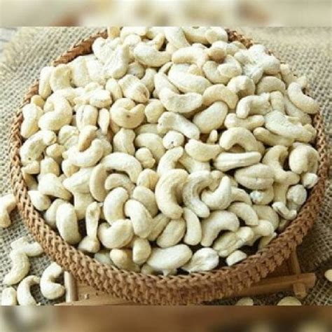 Jual Kacang Mete Mede Mentah Utuh Kupas Kualitas Super Premium Raw