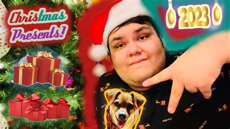 Opening Christmas Presents 🎁 Youtube