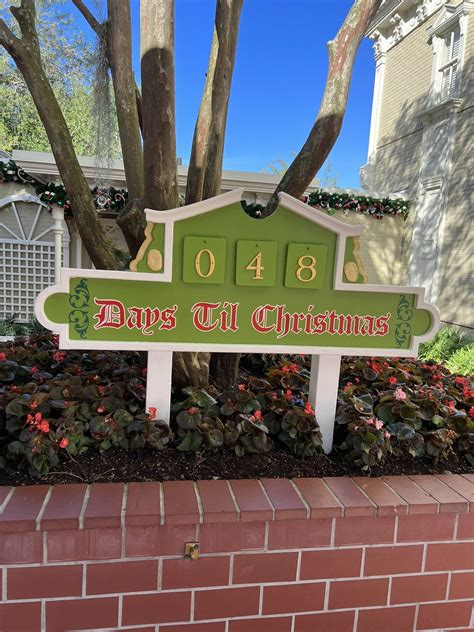 Sean Truax On Twitter Rt Wdwnt Days Til Christmas