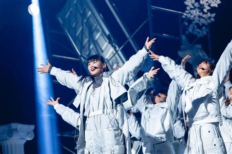 【写真 7 10枚】撮影：上山陽介 櫻坂46：無観客で「デビューカウントダウンライブ！！」 サプライズで新曲「櫻坂の詩」 Mantanweb（まんたんウェブ）