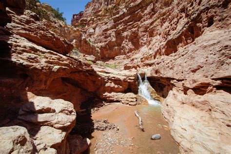 Hiking Sulphur Creek In Capitol Reef National Park Utah