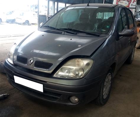 Dezmembrez Renault Scenic Facelift An Fabr D Dci De