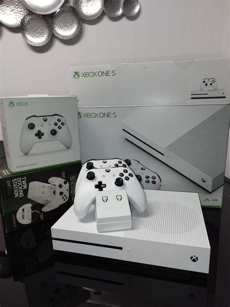 Konsola XBOX ONE S 1 TB 2 Pady Wola Blakowa OLX Pl