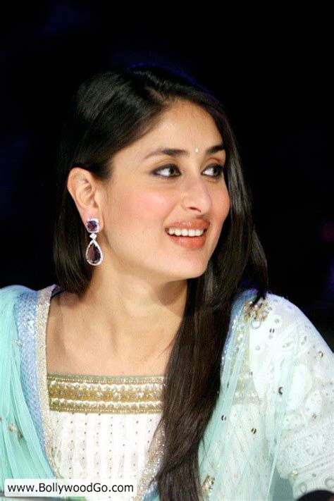 Bollymirchi Hottest Kareena Kapoor Latest Hot Images