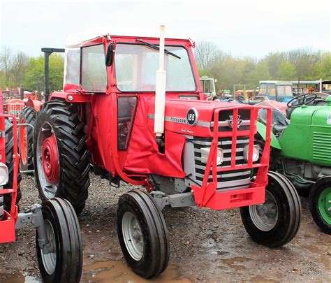 Nhh 413p 1976 Massey Ferguson 188 Multi Power Tractor Che Flickr