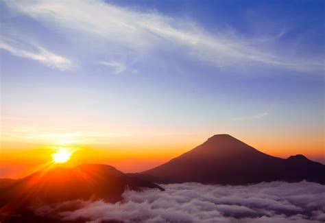 DIENG TOUR AND SIKUNIR SUNRISE: DIENG PLATEAU