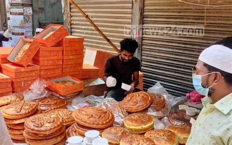 পুরান ঢাকার হালুয়া রুটি