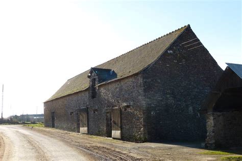 Les granges leurs formes et déclinaisons Rénover sa maison en Loire