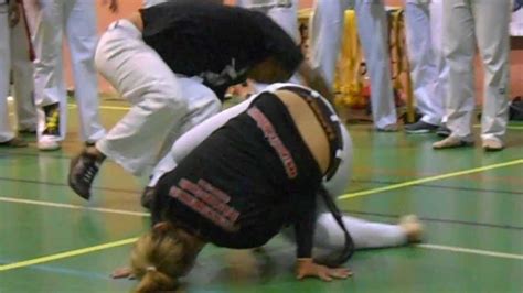 Contra Mestre Rey E Professora Bia De Inglaterra Capoeira Filhos Da