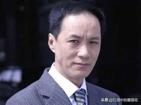 大陆男演员名单图片（内地十大实力派男演员）可可情感网