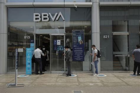 Por qué el BBVA cobra comisión por transferencia