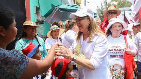 Santa Mar A Ahuacatitl N Recibe A Margarita Gonz Lez Saravia Arturo Ortiz