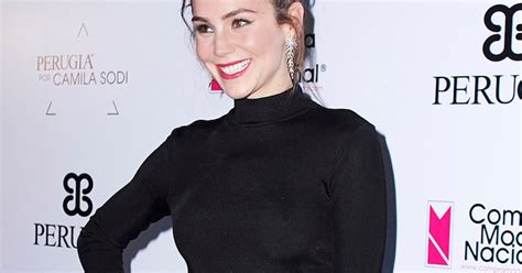 VIDEO Camila Sodi Disfruta Del Mar En Diminuto Bikini