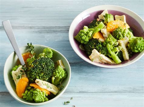 Lauwarmer Romanesco Brokkoli Salat Mit Ziegencamembert Von Eva H Chefkoch