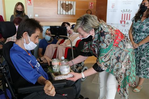 La doctora Anna María Lluch entre los 100 mejores médicos de España