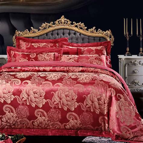 Red Color Jacquard Luxury Bedding Sets Pcs Queen King Size Lace