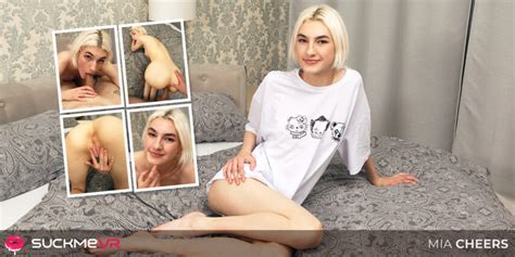 Extra Skinny Blonde Mia Cheers Gets Stretched Hard SuckMeVR Porn