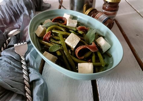 Fagiolini All Insalata Con Filetti Di Acciughe Maruzzella E Dadolata Di