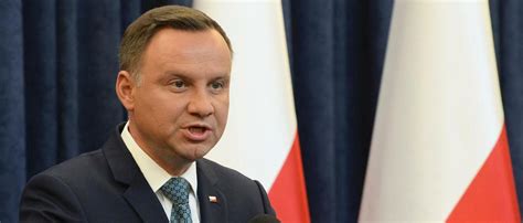 Polen Duda Unterzeichnet Teil Der Justizreform