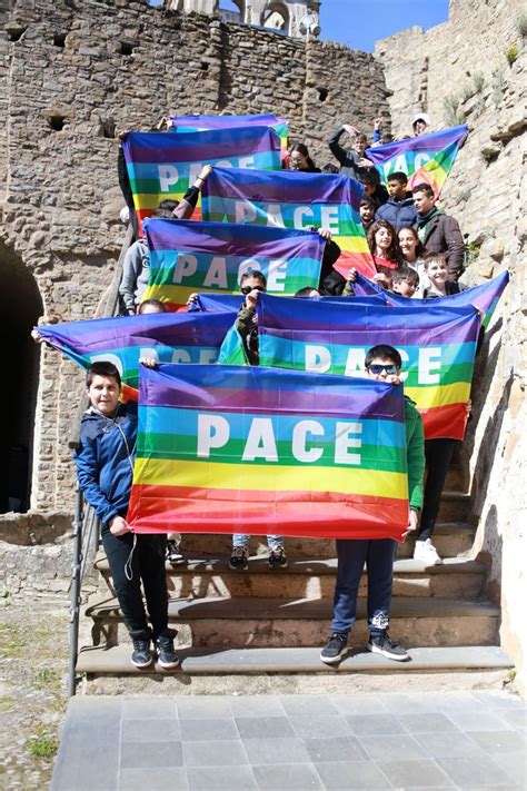 Dolceacqua Con Il Lions Club La Mostra Di Disegni Per Un Poster Per