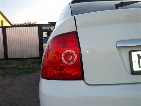 Закатал стекла, задние фонари и стойки дверей — Lada Приора хэтчбек, 1 ...