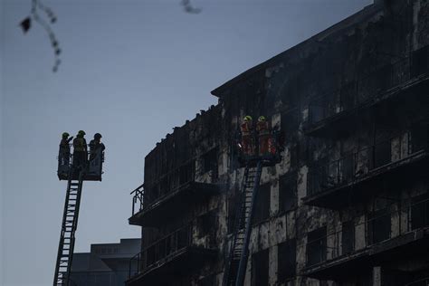 Fotograf As As Ha Sido El Incendio De Valencia Que Ha Devorado Dos