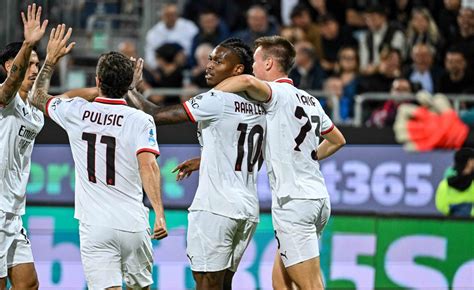 HIGHLIGHTS E Gol Cagliari Milan 3 3 Serie A 2024 2025 VIDEO