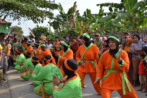 Menilik Kesenian Kuntulan Di Desa Kendalserut Kabupaten Tegal Infotegal