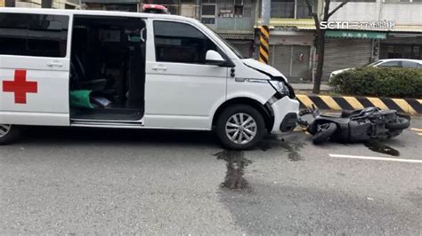 救護車值勤鳴笛遇路口竟「禮讓行人」！目擊者傻眼 生活 三立新聞網 Setn