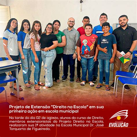 Projeto de Extensão Direito na Escola em sua primeira ação em escola