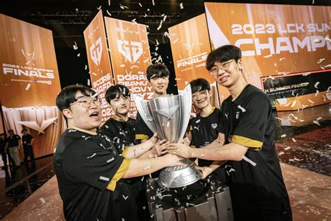 LCK 3연패 젠지 새 왕조 열었다 게임톡