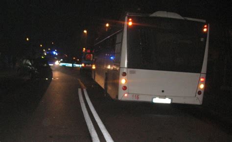 Pijany kierowca spowodował wypadek autobusu w Tarnowskich Górach Ranne