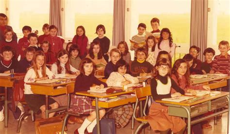 Photo De Classe Cm M Fournier De Ecole Robert Bonnaud