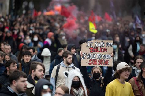 Mass Strikes Sweep France – Foreign Policy