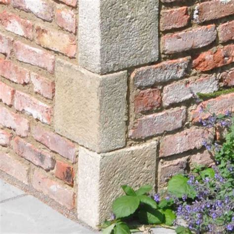 Quoins - Stone Quoins for sale - Walling Features - Redwood Stone