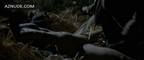 ESZTER CSEPAI Nude AZNude