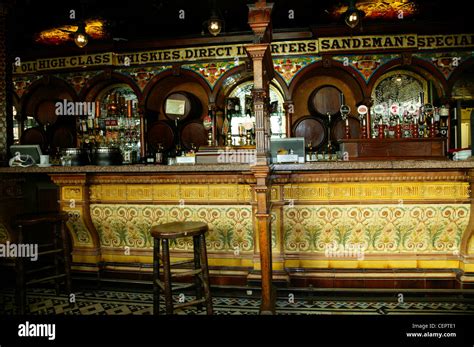 The detailed interior of the Crown Bar saloon in Belfast Stock Photo ...