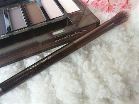 B Rbara Milani Resenha Paleta De Sombras Naked Smoky