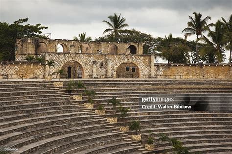 Altos De Chavon Amphitheater High-Res Stock Photo - Getty Images