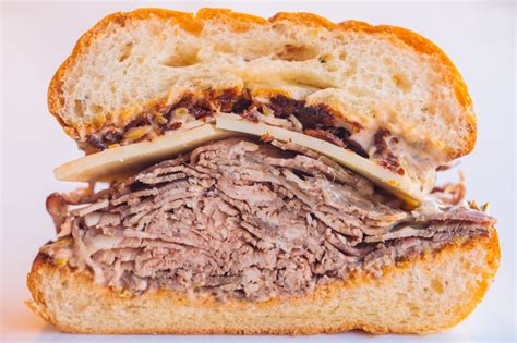 Seven Super Roast Beef Sandwiches To Try Around Boston · The Food Lens