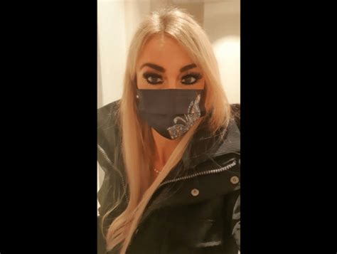 Tiffanywet Public Sb Geiler Orgasmus Im Kaufhaus Porn Kostenlos