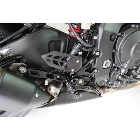 PESEIRAS DUCATI PANIGALE V4 GILLES MUE2 D01